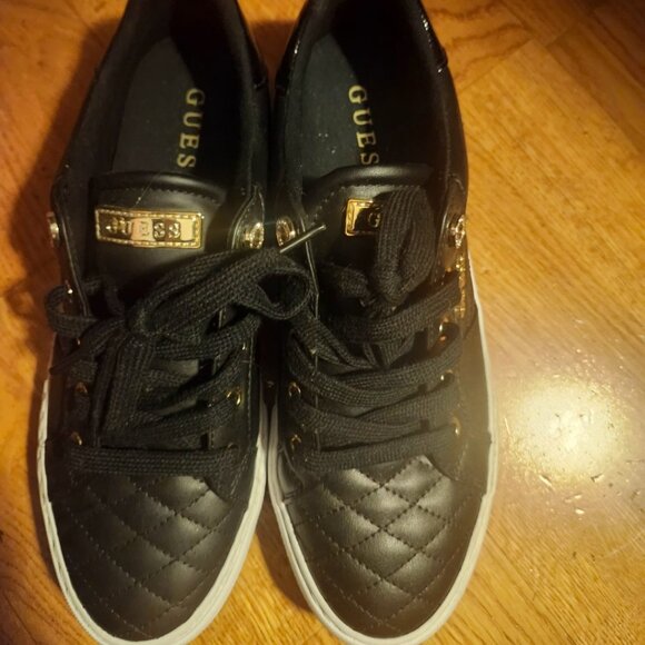 Guess black with gold sneakers - Picture 1 of 4